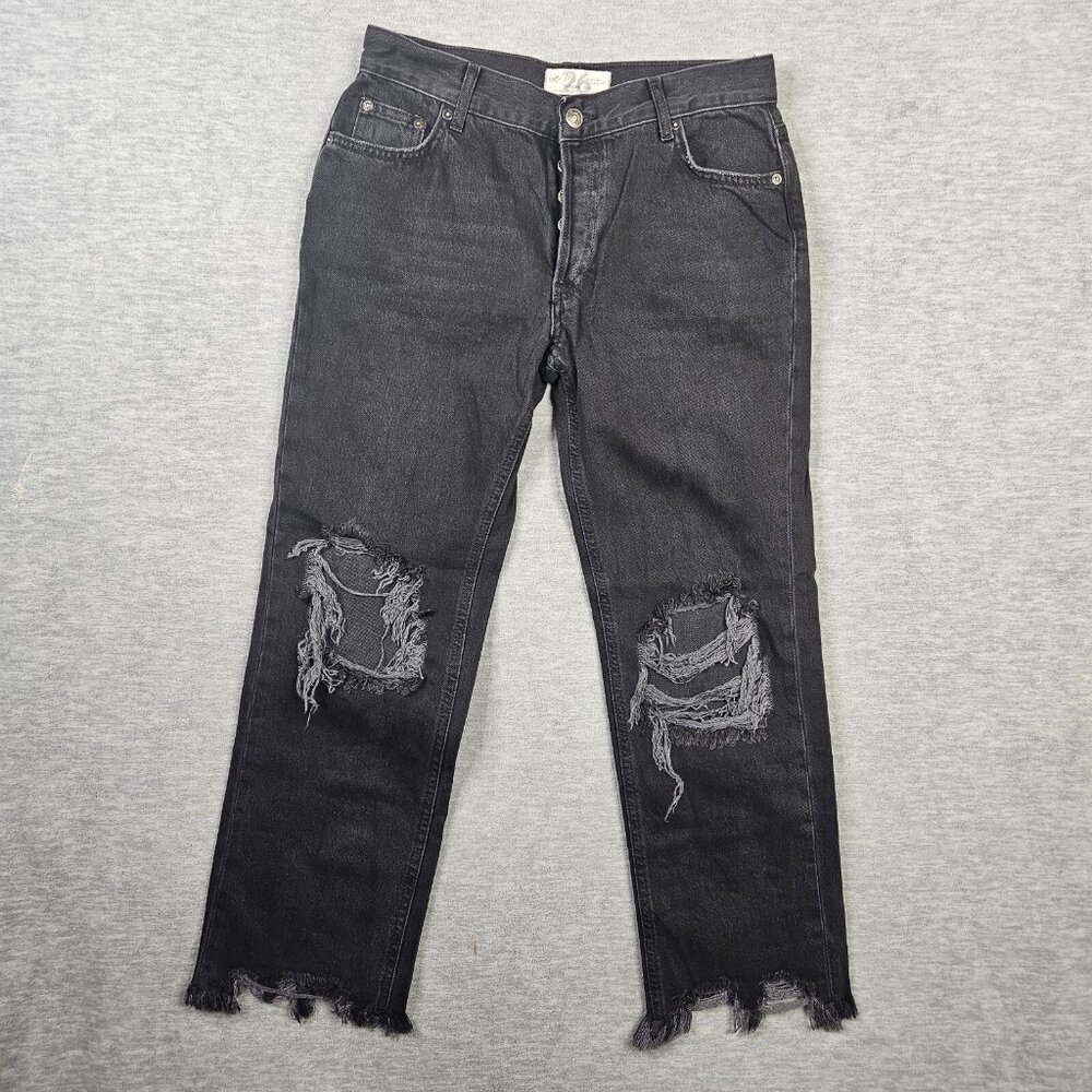 We the Free Women’s Black Dark Wash Distressed Straight Leg Jeans Size 26